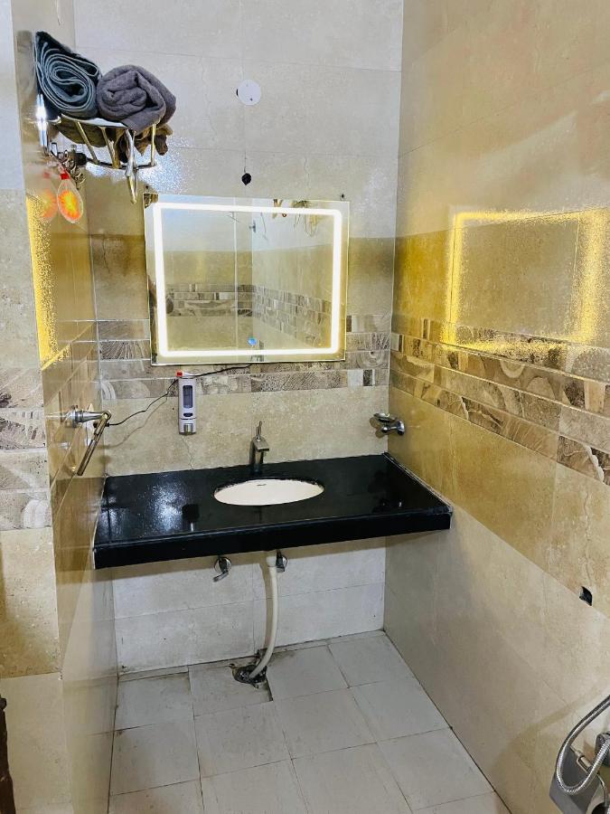 Hotel House Of Lights Solan Exterior foto